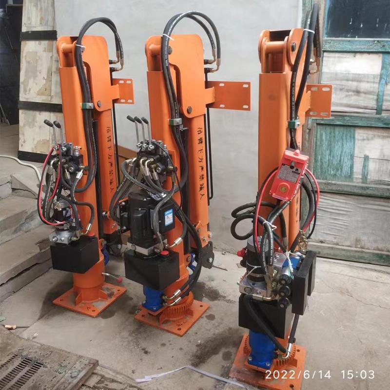 阎良区重汽蓝牌随车吊 3.2吨 国六动力强 液压驱动 农用自卸起重机